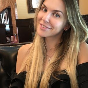 Meet your Posher, Irina